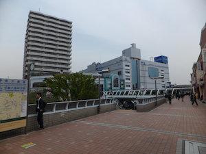 Shopping centre. Until Asutabiru and livin Tanashi from 600m Station to livin Tanashi offers direct access by pedestrian deck.