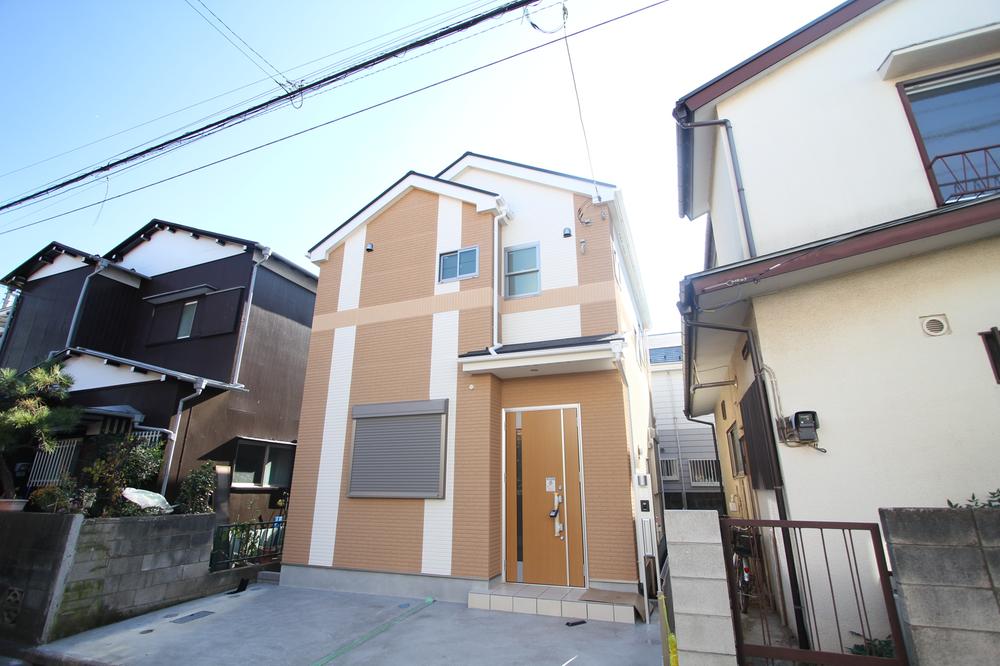 Local appearance photo