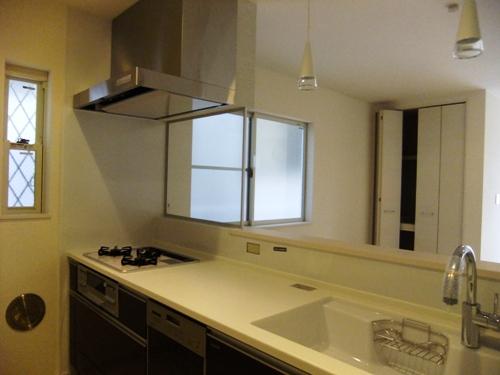 Kitchen. Indoor (10 May 2013) Shooting