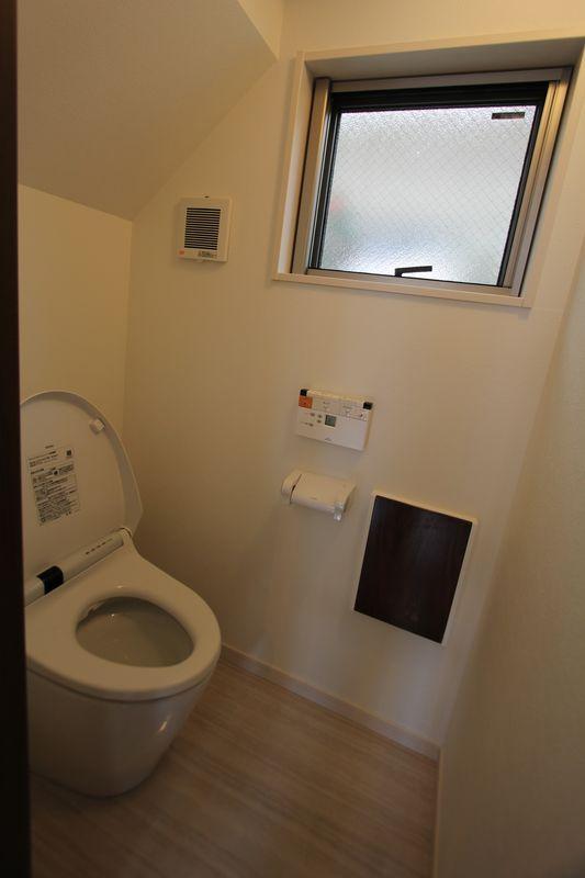 Toilet. Hibarigaoka New construction