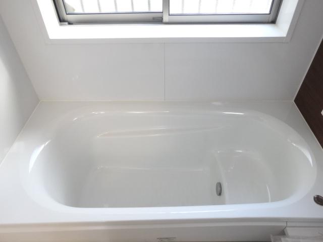 Bathroom. D Building bathroom (November 2013) Shooting