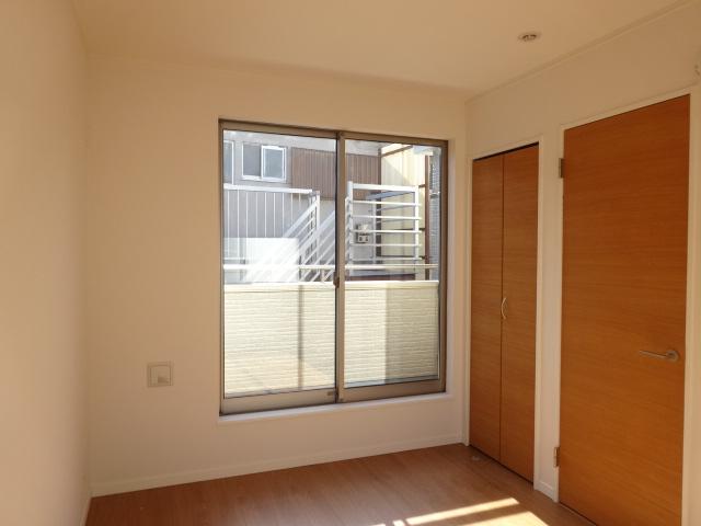 Non-living room. D Building room (November 2013) Shooting