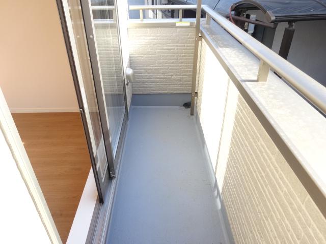 Other introspection. D Building room balcony (November 2013) Shooting