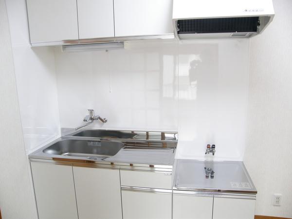 Kitchen. It has been replaced with a new one ☆ 