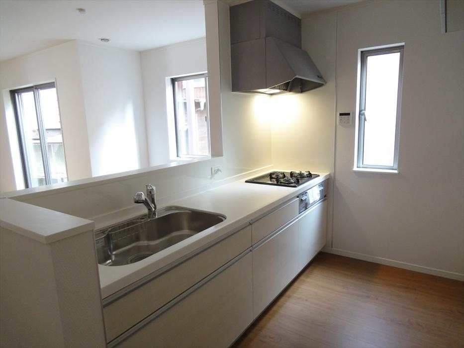 Kitchen. B Building (November 2013) Shooting