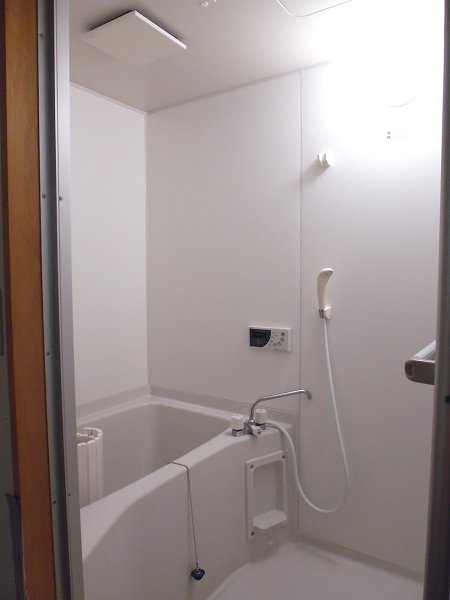 Bath.  ☆ Beautiful bathroom. 