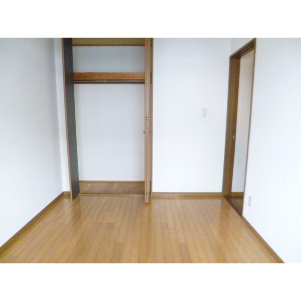 Other room space. Western style room