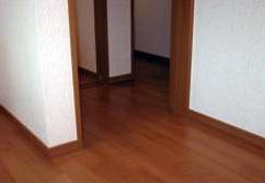 Construction ・ Construction method ・ specification. Also eliminates the step of the doorway of the bathroom along with the elimination of the step of the hallway and the living room, We are making a safe living space conform to the barrier-free standards of the Housing Finance Agency.