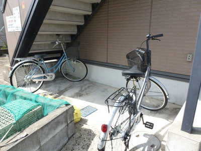 Other common areas. ☆ Bicycle-parking space ☆