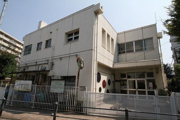 kindergarten ・ Nursery. Scarlet Pimpernel, et al. 1220m to nursery school