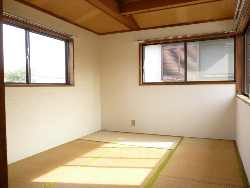 Other room space.  ☆ Second floor east side of the Japanese-style room 6 quires