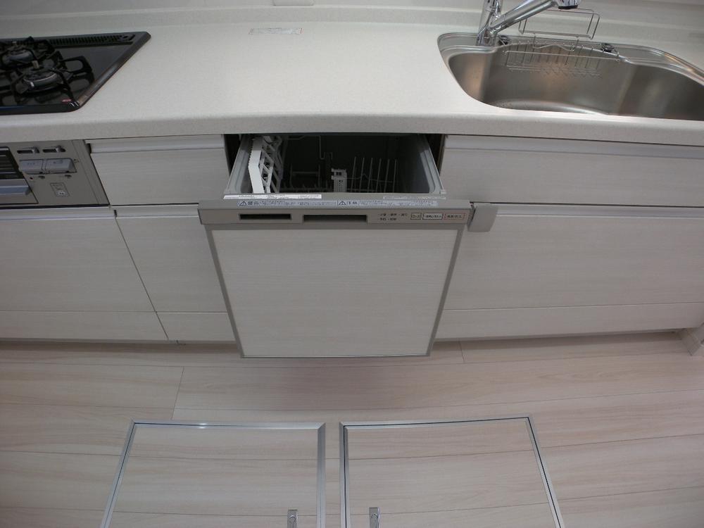 Kitchen. Dishwasher