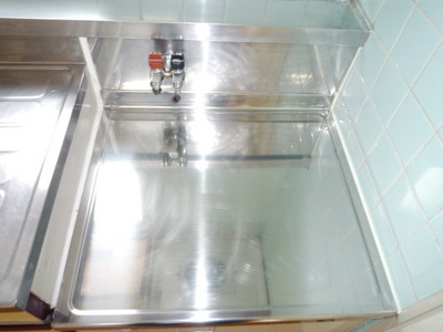 Kitchen. Gas stove correspondence