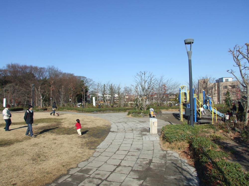 park. Arayashiki 480m Arayashiki park to the park