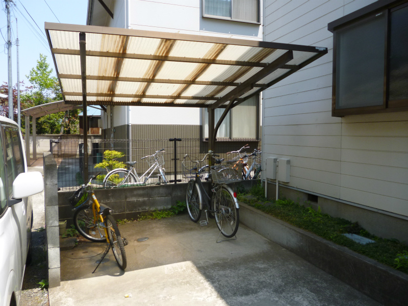 Other common areas. ☆ Bicycle-parking space ☆