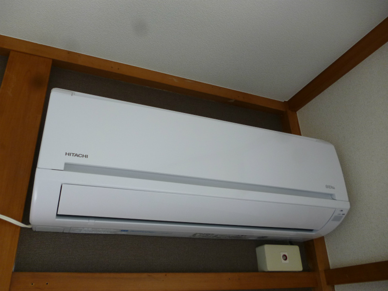 Other Equipment. ☆ Air conditioning New Installed ☆