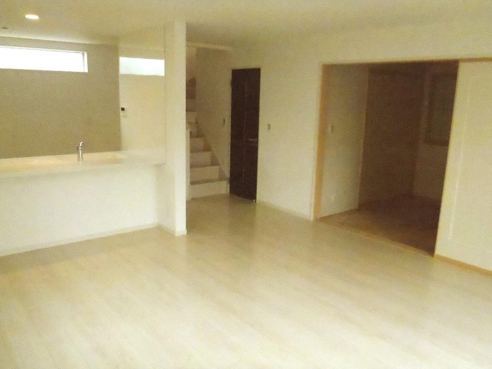 Living. Indoor (11 May 2013) Shooting