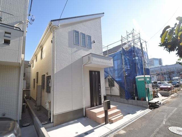 Local appearance photo. Field landscape C Building is completed already