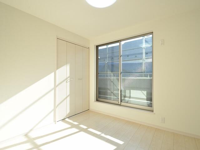 Non-living room. C Building Western style room