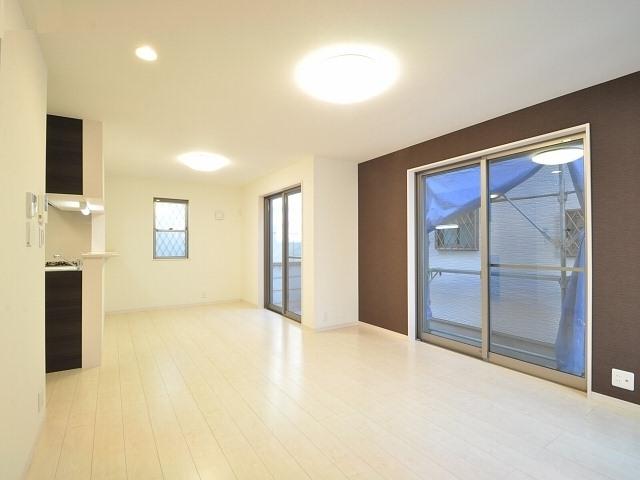 Living. C Building LDK