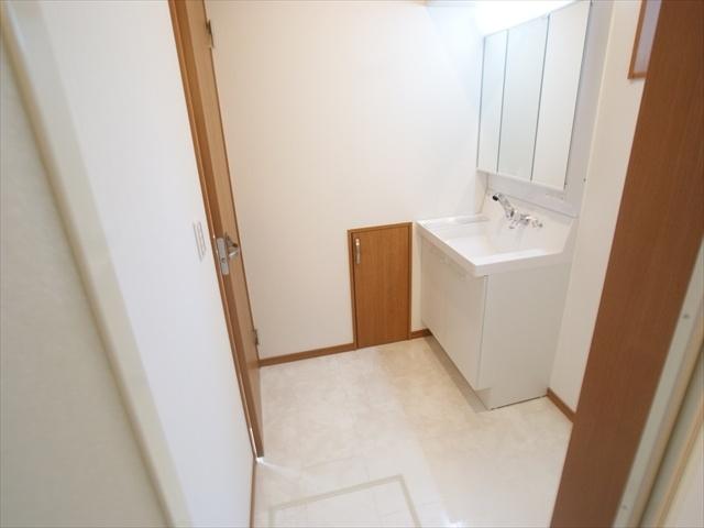 Wash basin, toilet. Vanity is vanity with happy to wife three-sided mirror. Fishing cupboard is a storage capacity pat so also with. 