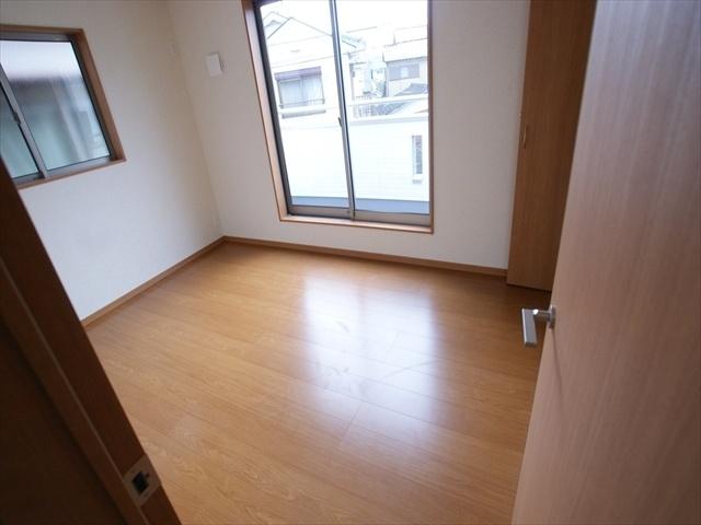 Non-living room. Housed plenty of Western-style