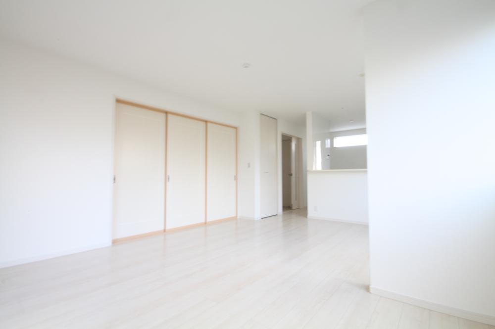 Living. Indoor (12 May 2013) Shooting