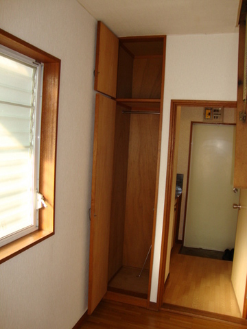 Receipt. Storage space