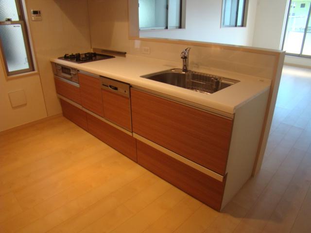 Same specifications photo (kitchen). Same specifications