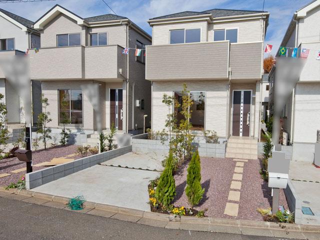 Model house photo. Goodness of our property is there is a model house at a glance