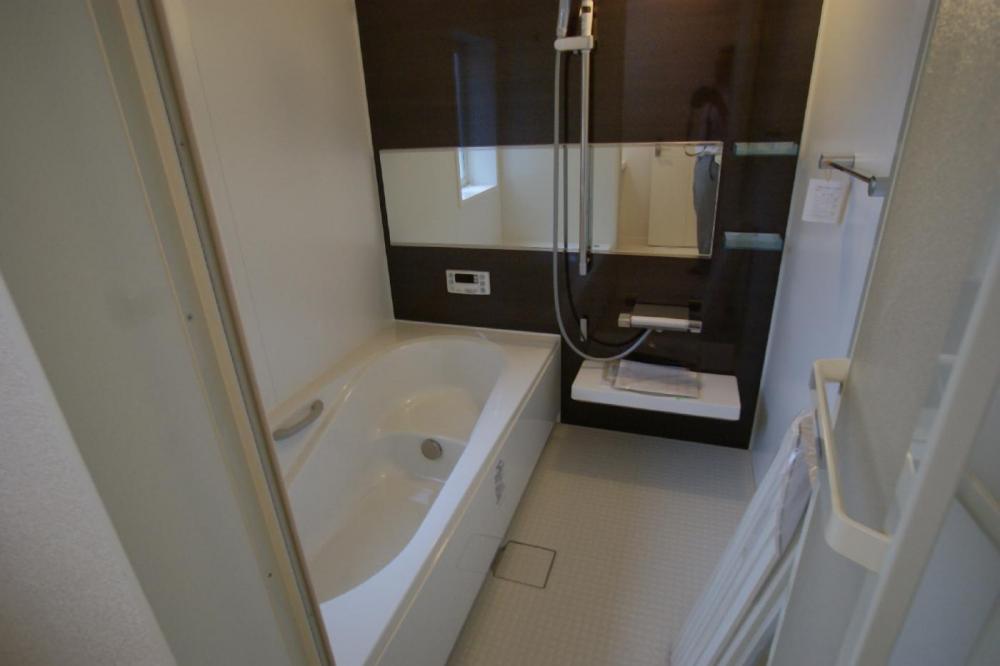 Same specifications photo (bathroom). Bathroom construction cases Difficult dirt, Easy care, It is freely 1 pyeong type of bath. Bathroom ventilation dryer with.