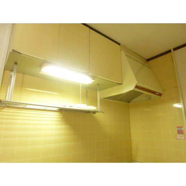 Kitchen. Kitchen upper shelf