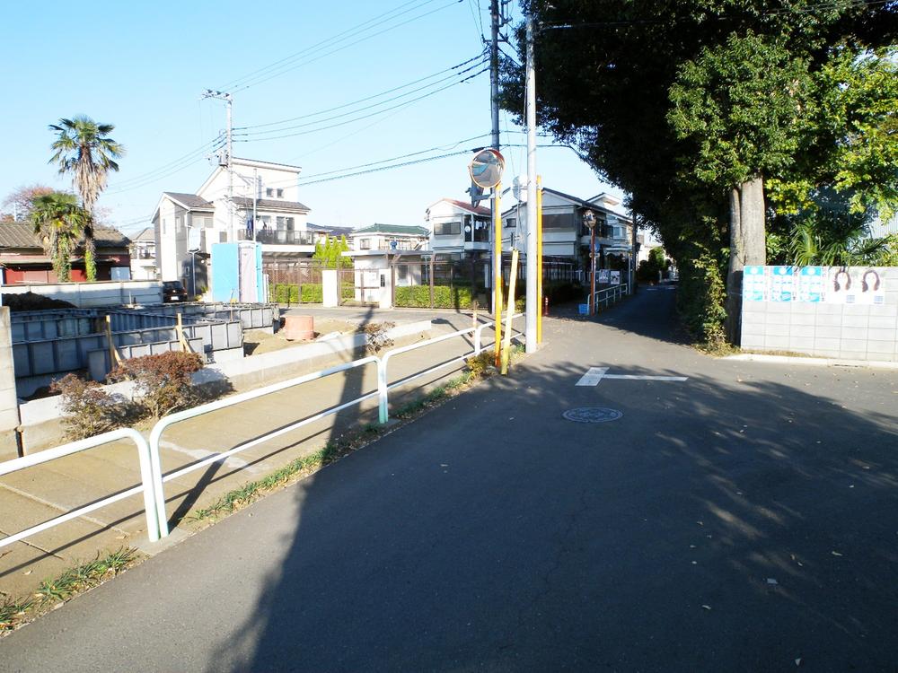 Local photos, including front road