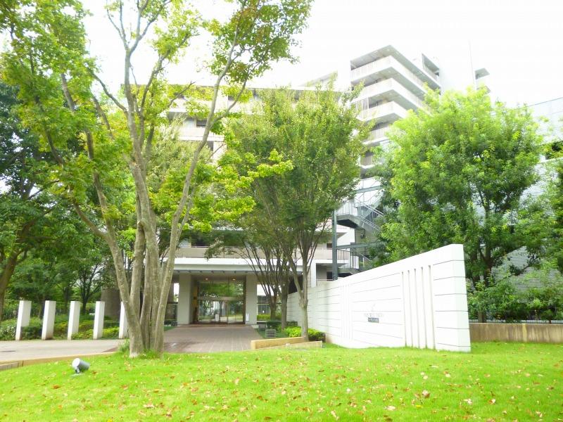 Local appearance photo. Park West Tokyo appearance