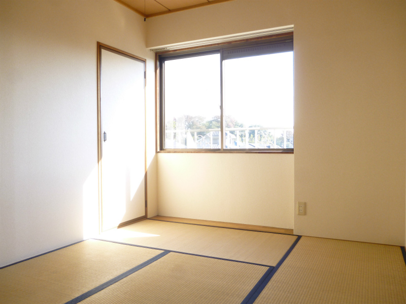 Other room space.  ☆  West Japanese-style room  ☆ 