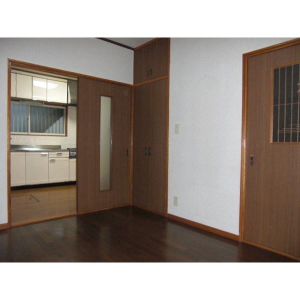 Living and room. Easy-to-use rooms