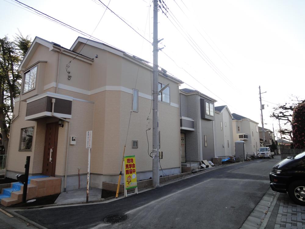 Local appearance photo. D Building