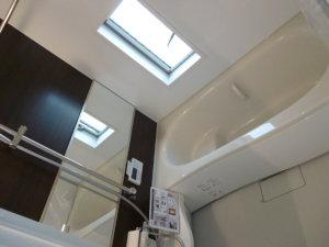 Same specifications photos (Other introspection). Ahead is an image of the finished bathroom.