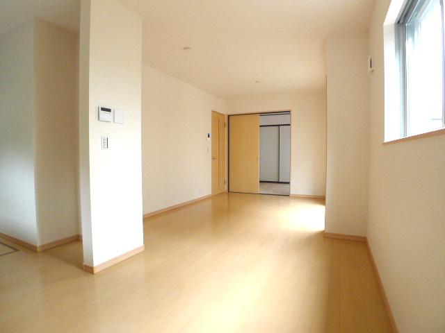 Same specifications photos (living). Living room (complete construction cases)