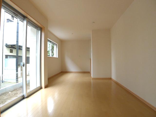 Same specifications photos (living). Living room (complete construction cases)