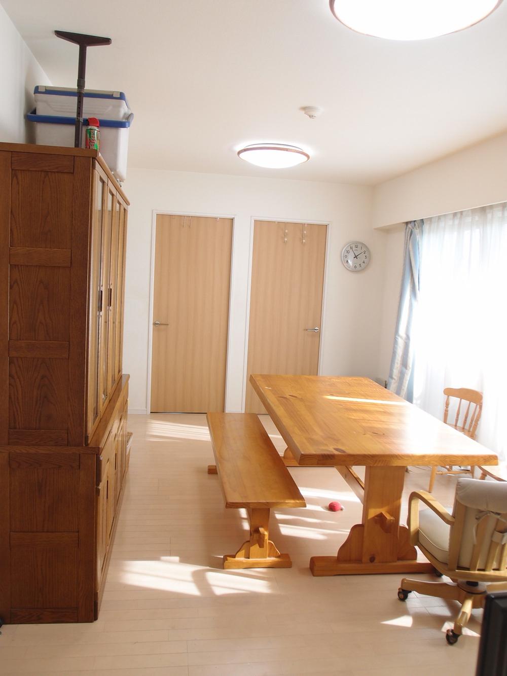 Living. LD about 12.1 tatami