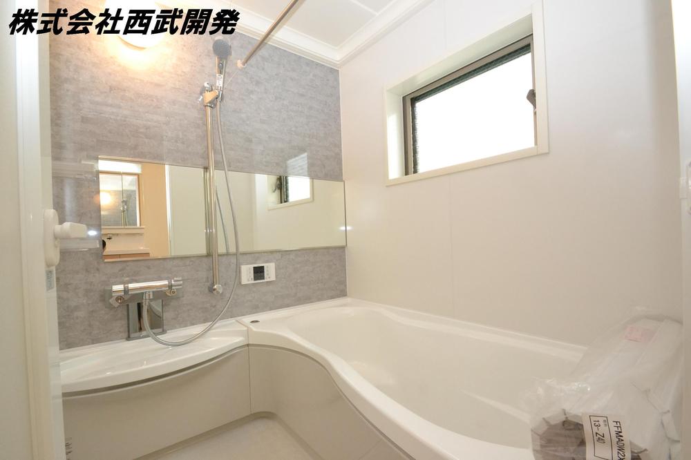 Bathroom. Indoor (June 2013) Shooting