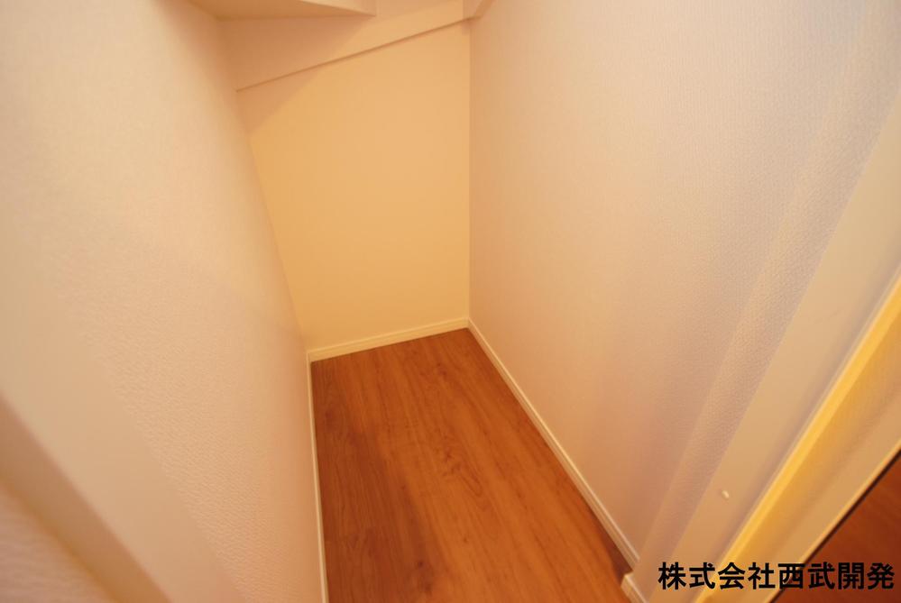 Receipt. Indoor (12 May 2013) Shooting