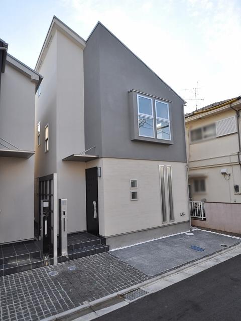 Local appearance photo. A Building Finished already