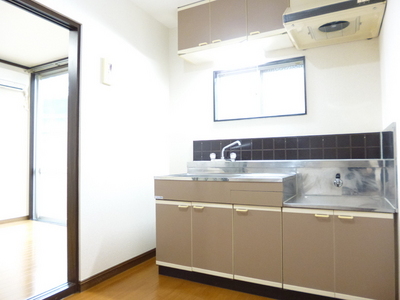 Kitchen. Gasukitchin can be installed It is also available as 2LDK