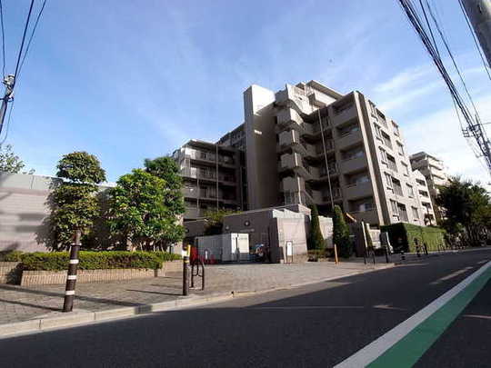 Local appearance photo