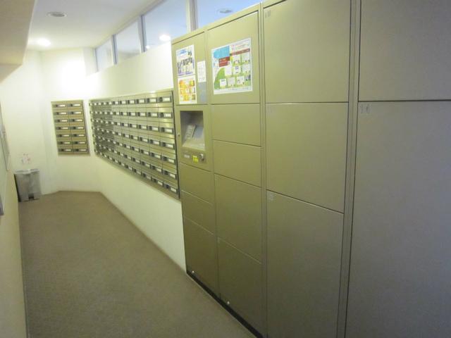 Other common areas. Lions Tanashi formal House Delivery Box