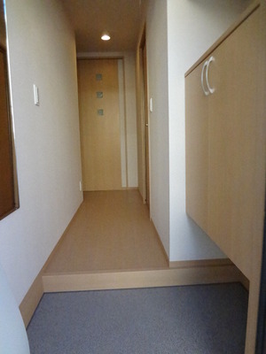 Entrance. ◆ Entrance ・ Corridor space ◆