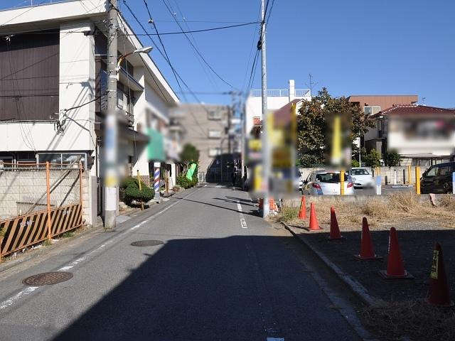 Local photos, including front road. Nishitokyo Hibarigaoka 1-chome, contact road situation