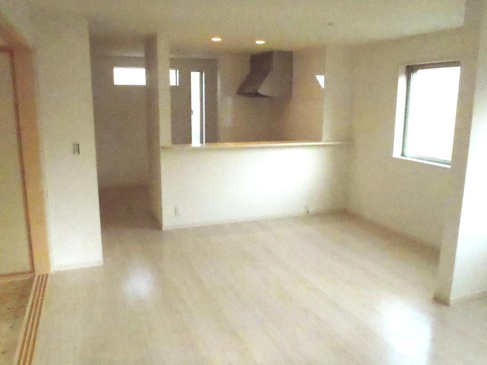 Living. Indoor (11 May 2013) Shooting